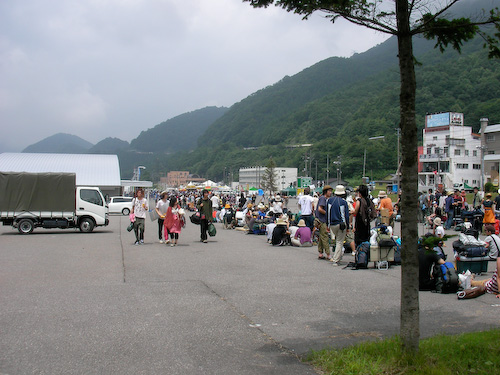 frf07-waiting.jpg